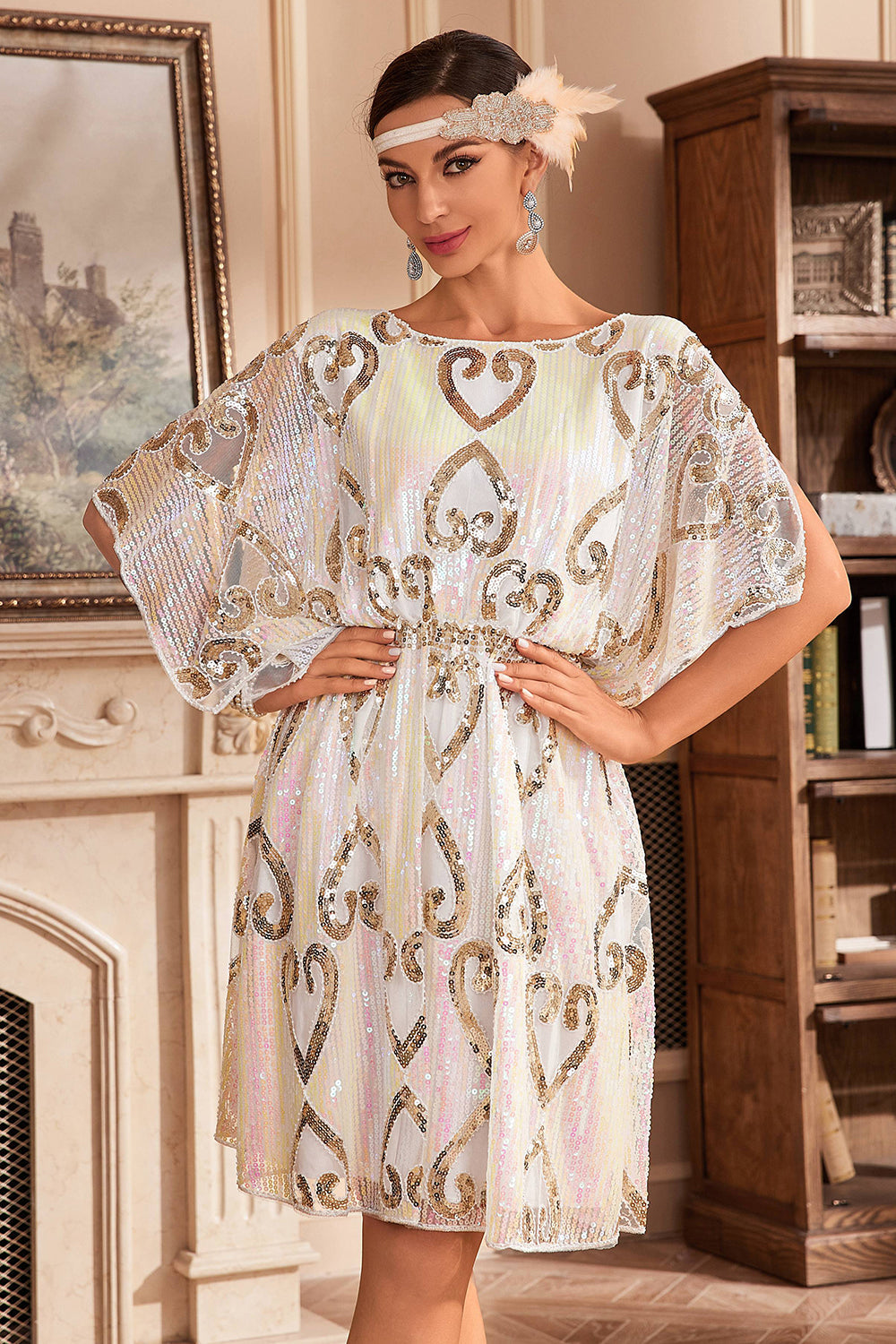 Vestido blanco brillante de la década de 1920 con lentejuelas
