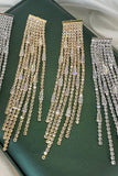 Pendientes largos con borla de diamantes de imitación dorados brillantes