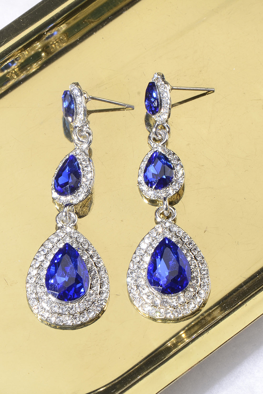 Pendientes de pedrería verde oscuro