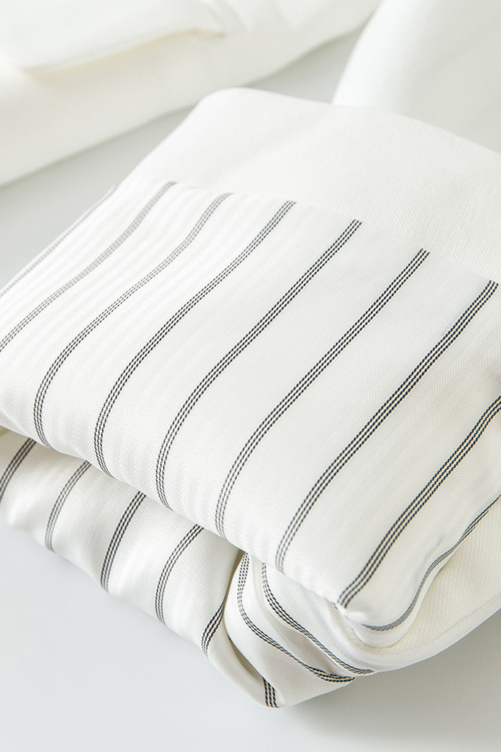 Blazer de mujer con solapa con muescas blancas