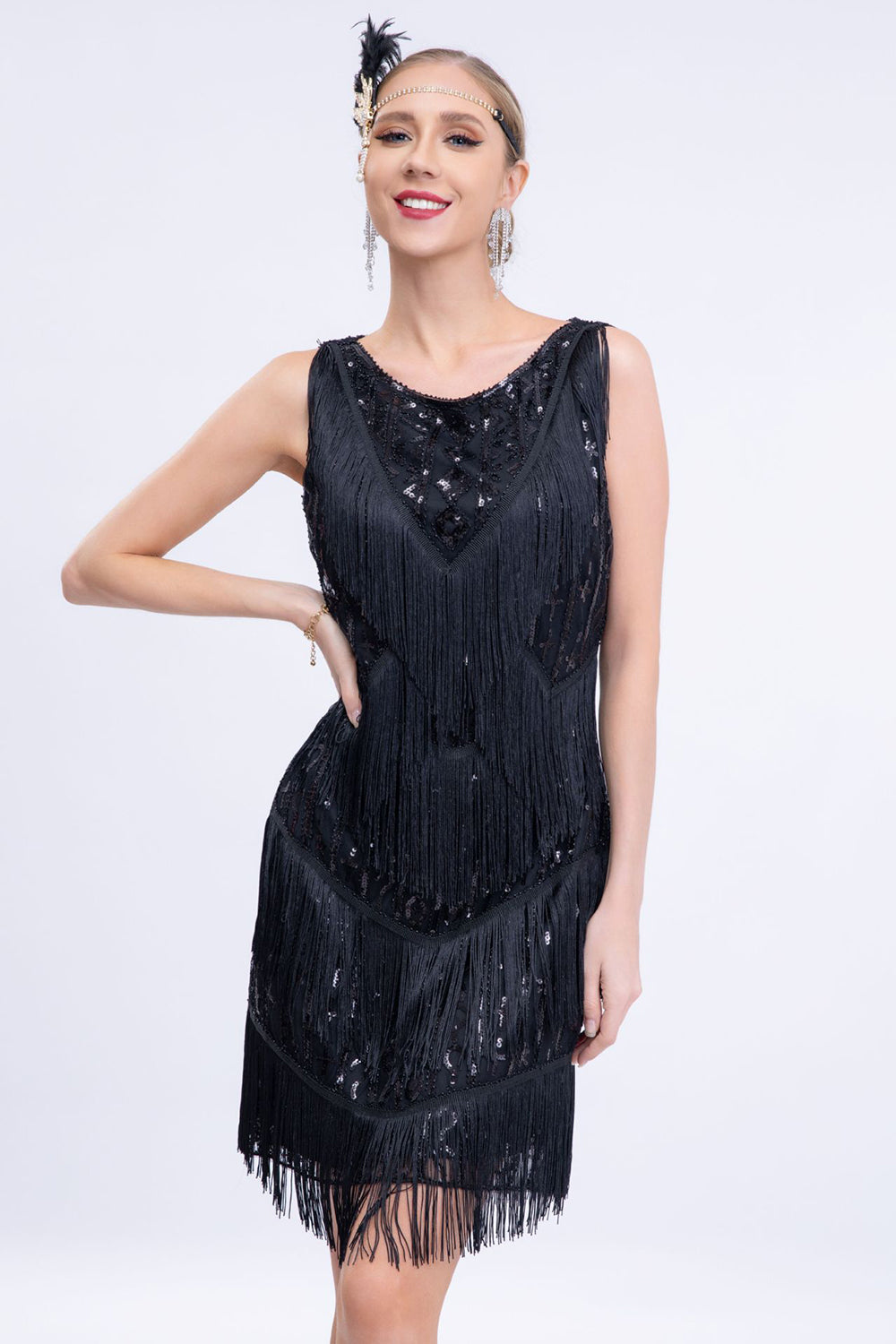 Vestido negro de Gatsby de la década de 1920 con flecos y lentejuelas