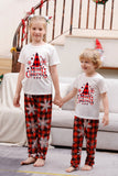 Pijama navideño a juego familiar con cuadros rojos