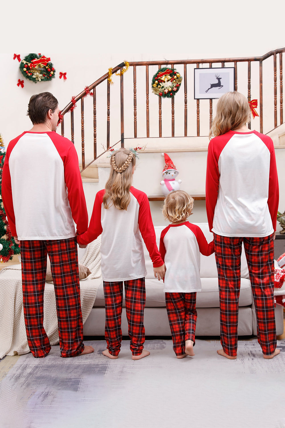 Pijama a cuadros rojos navideños familiares a juego