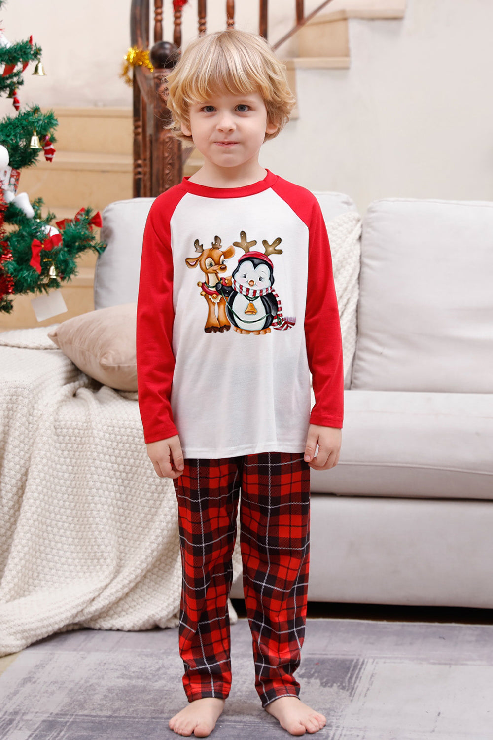 Pijama a cuadros rojos navideños familiares a juego