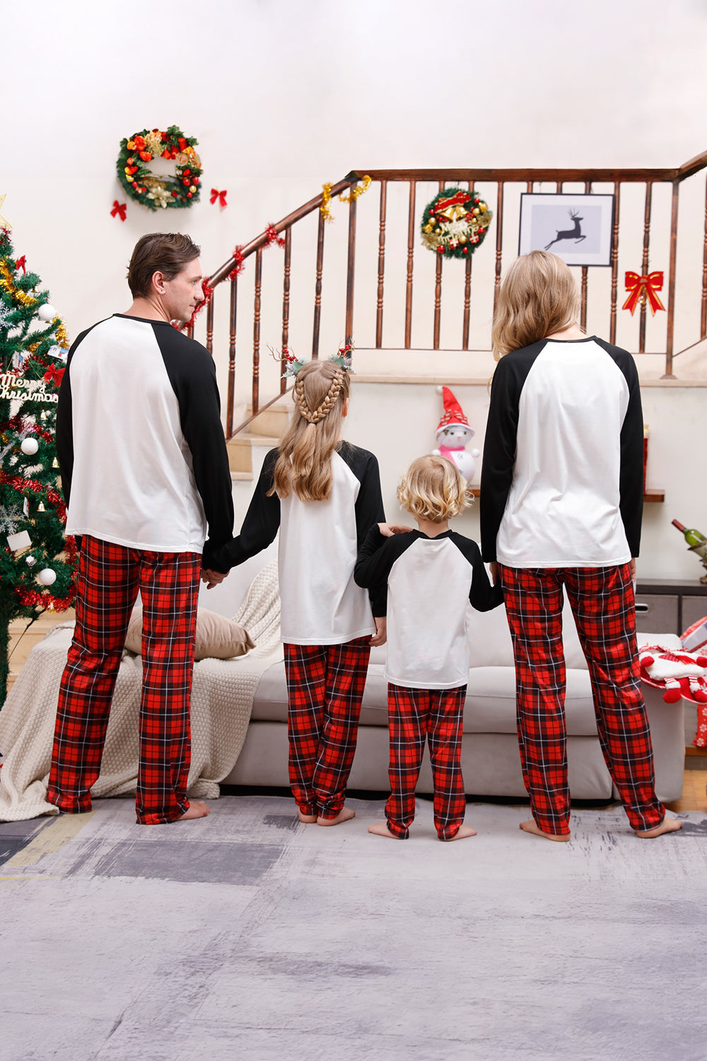 Pijama navideño familiar a cuadros de manga larga