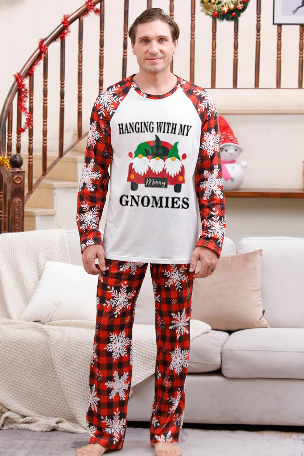 Conjuntos de pijamas familiares con estampado rojo navideño