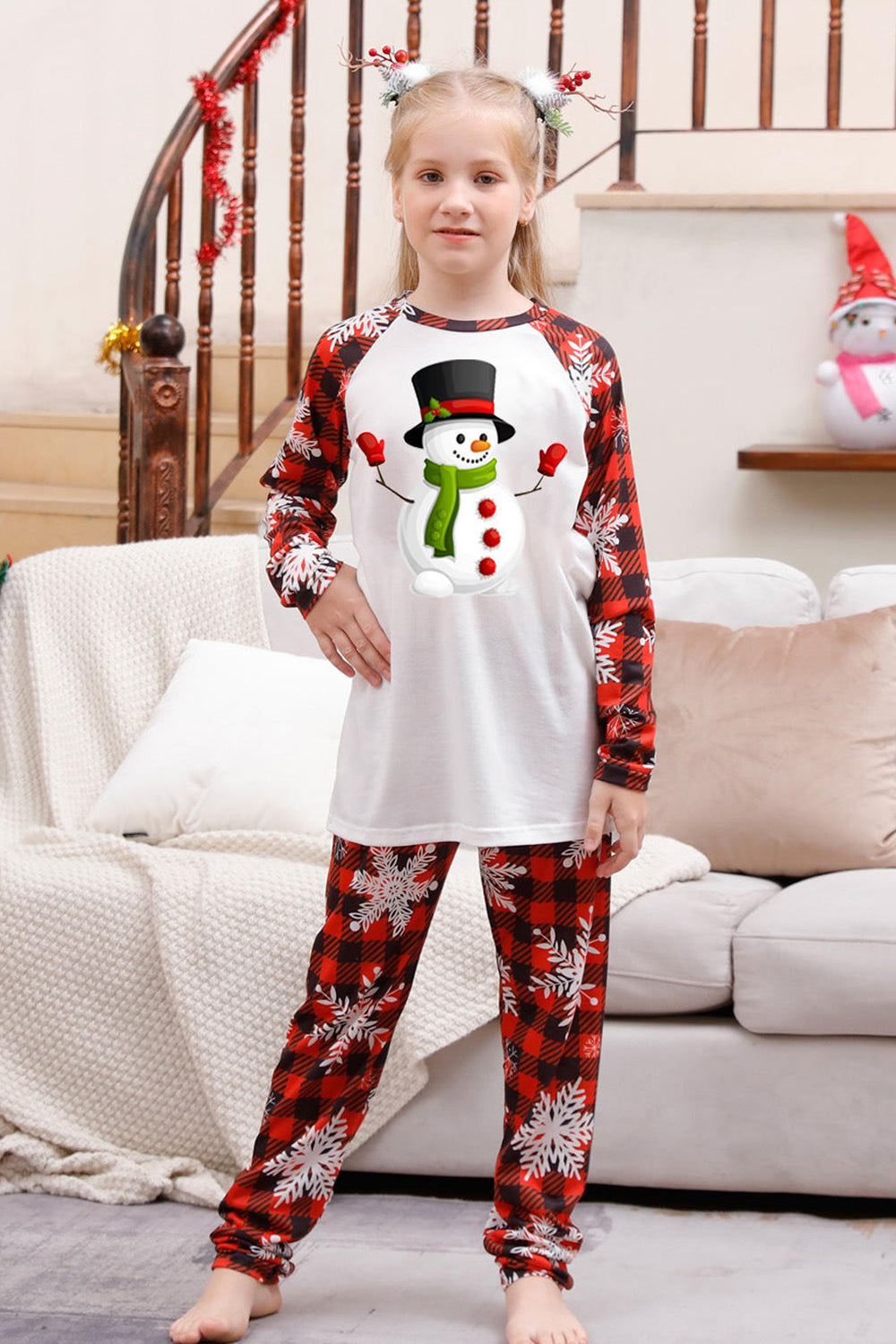 Conjuntos de pijamas familiares con estampado rojo navideño