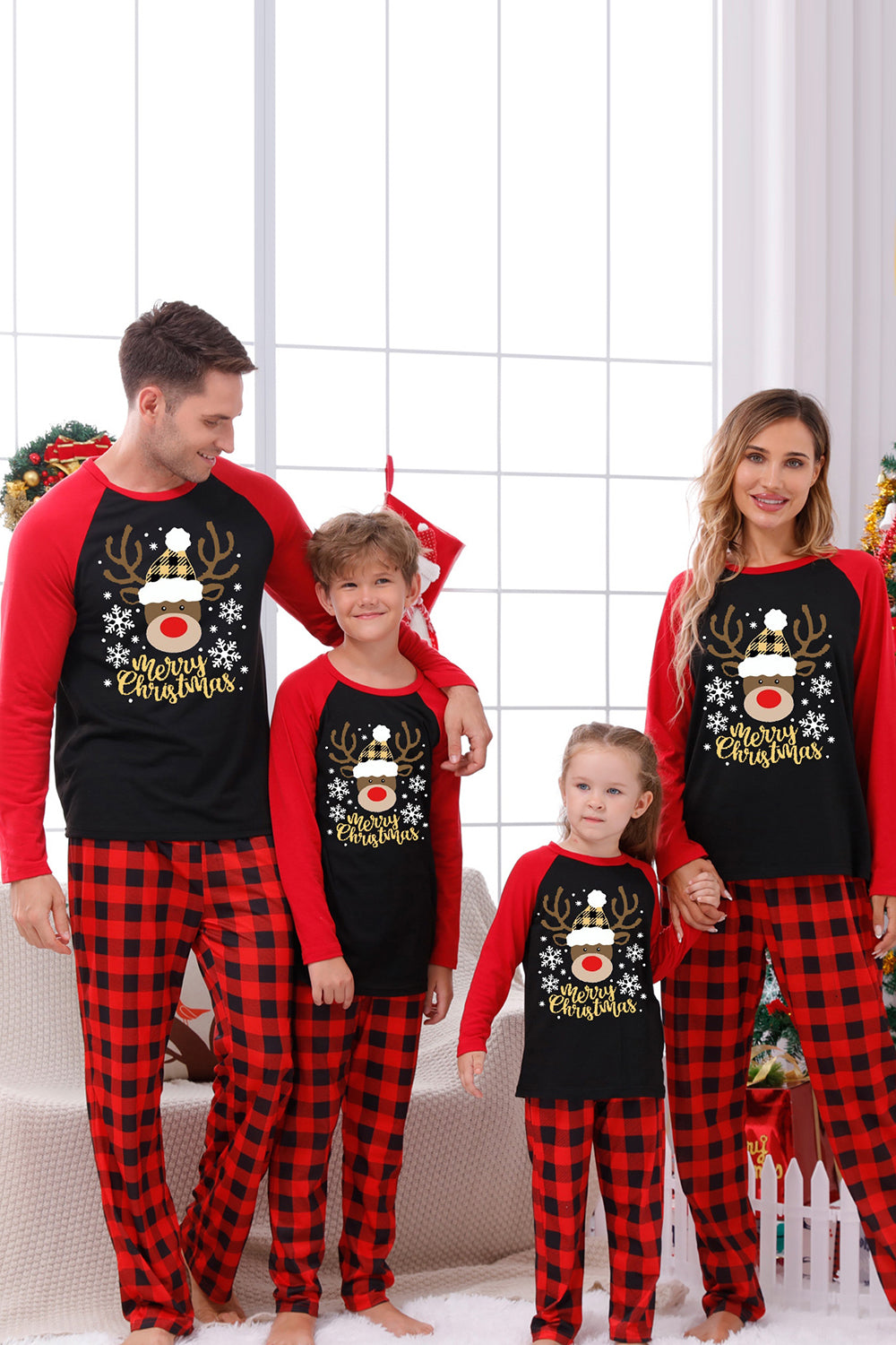 Conjuntos de pijamas con estampado navideño de cuadros rojos con perro