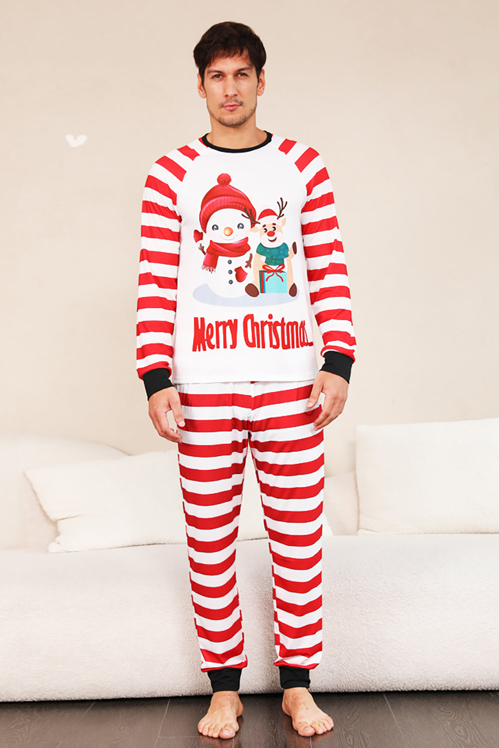 Juego de pijamas familiares navideños de muñecos de nieve de rayas rojas