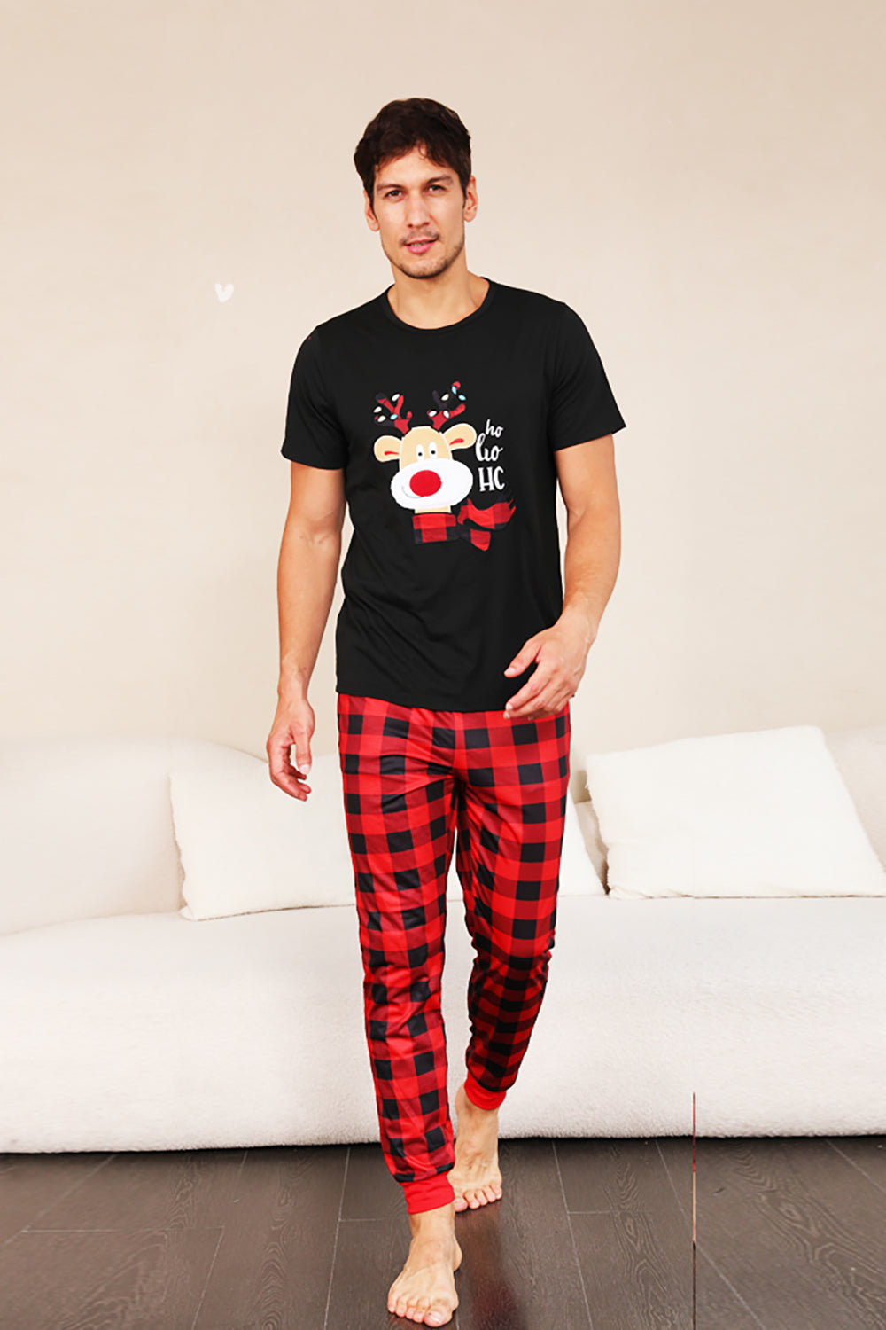 Conjunto de pijama a juego de la familia de la familia a cuadros rojos con mangas cortas