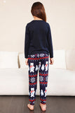 Conjunto de pijama familiar navideño con estampado azul marino