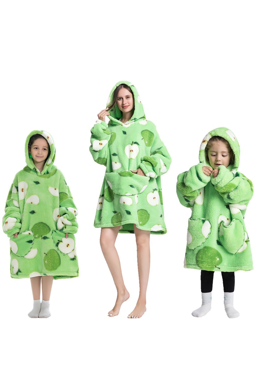 Sudadera con capucha con capucha portátil de gran tamaño de la familia de fresa negra