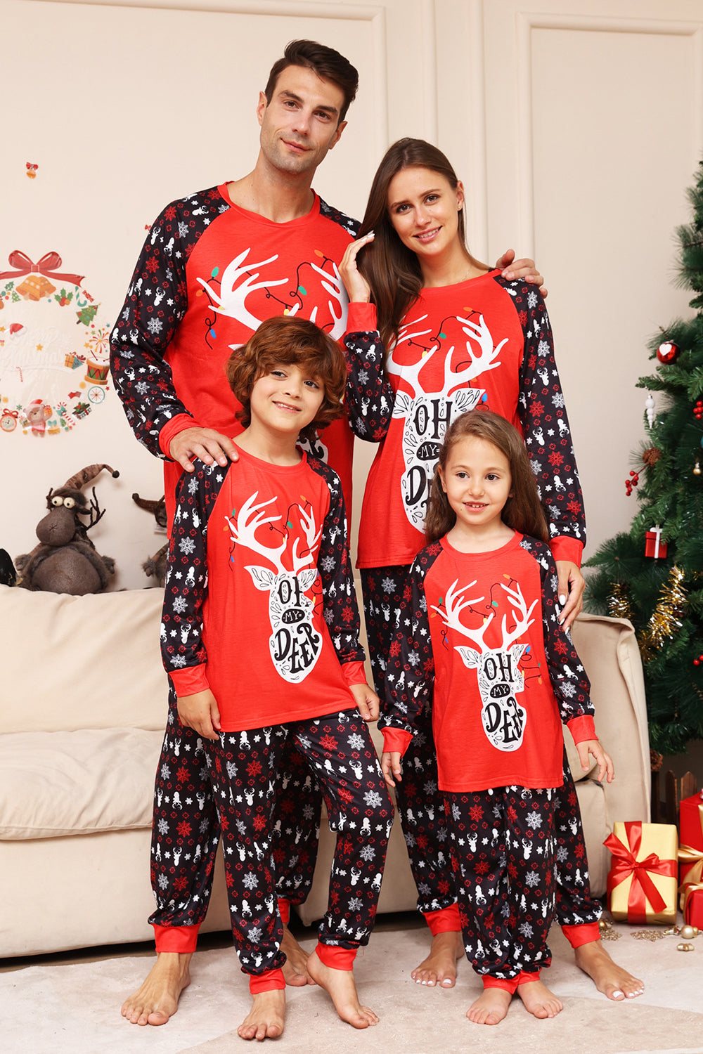 Pijama a juego de la familia navideña Conjunto de pijamas estampados de ciervo rojo negro
