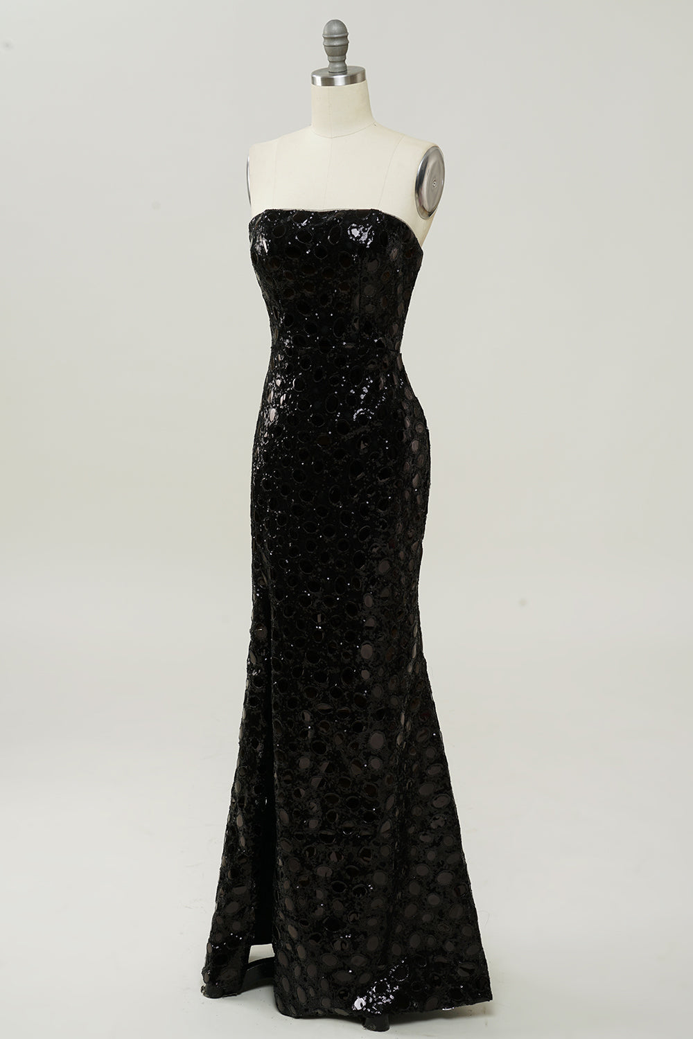 Vestido de lentejuelas negro sin tirantes sirena