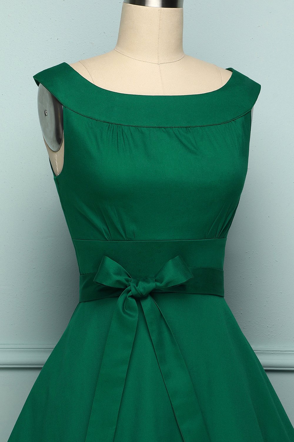 Vestido retro verde cuello redondo