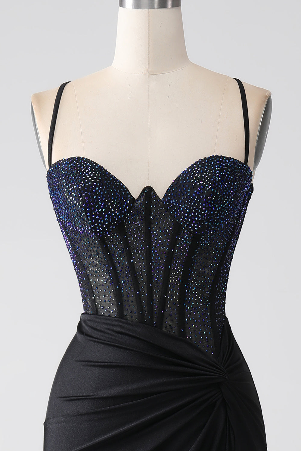 Vestido de fiesta largo de correas de espagueti de sirena negra con abalorios