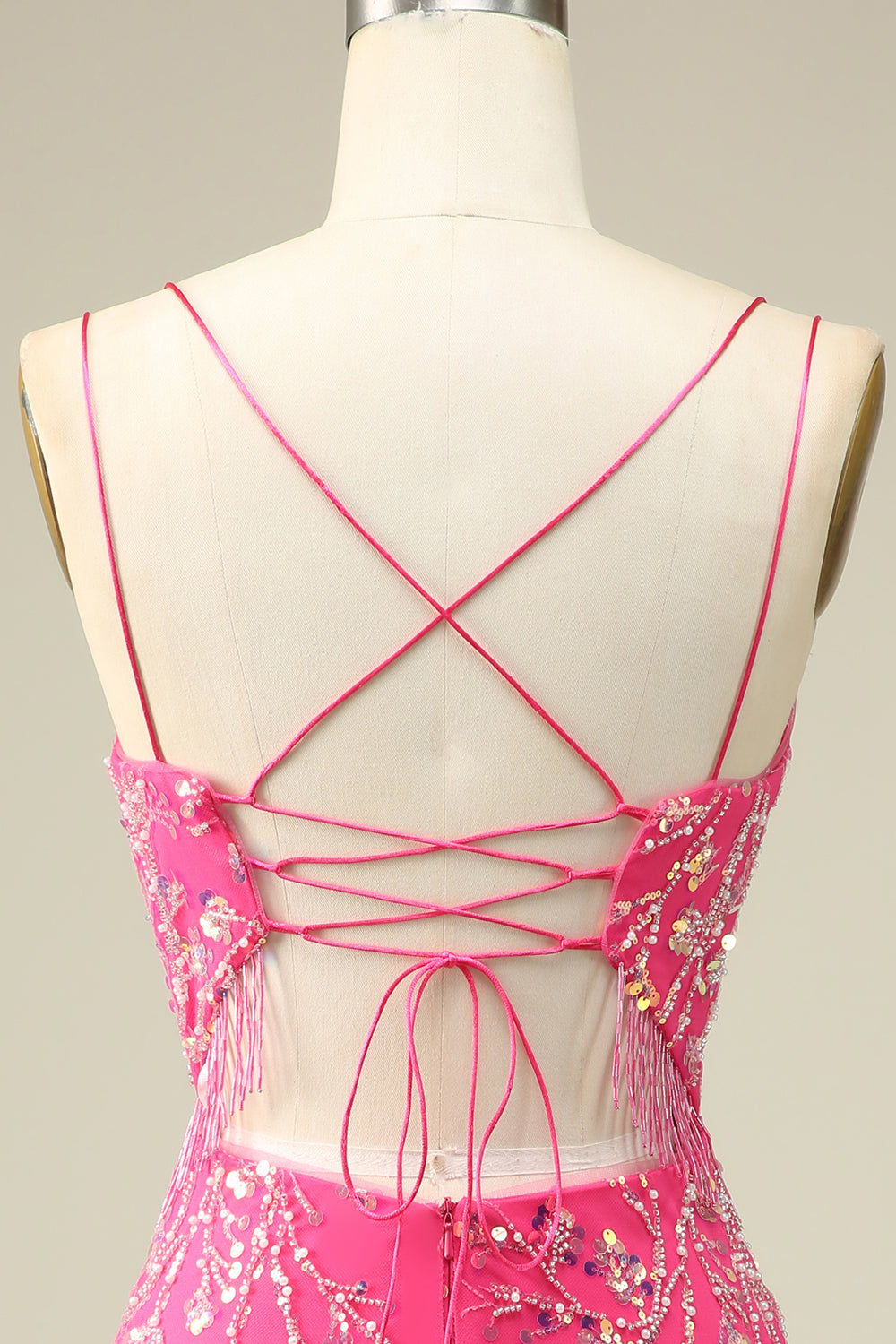 Elegante vestido de regreso a casa ajustado con corsé trasero con borla