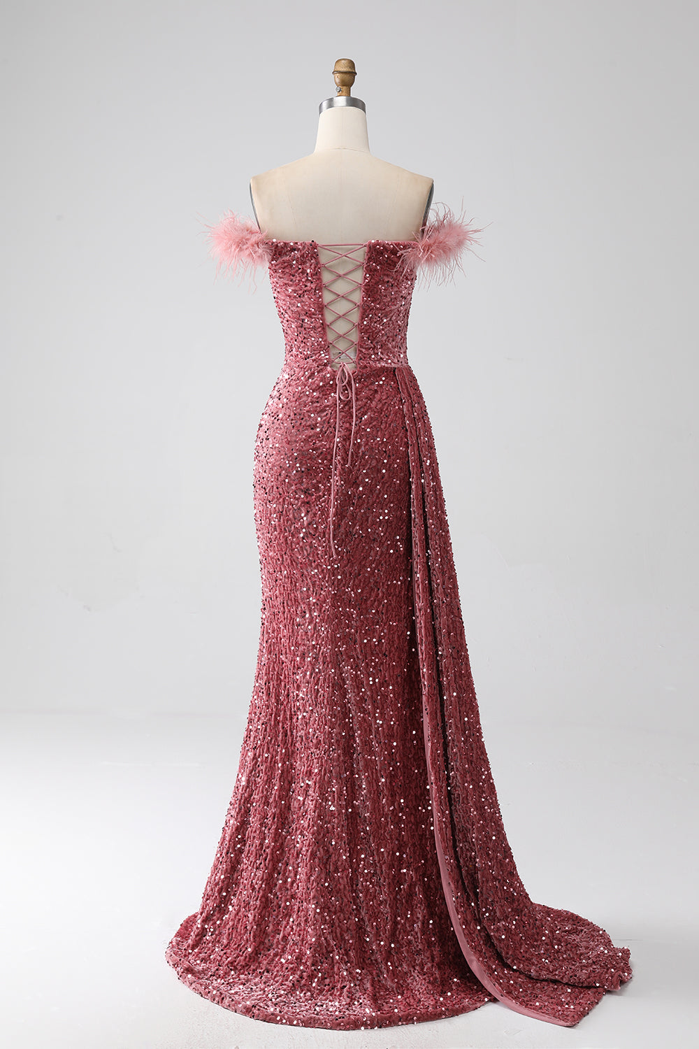 Vestido de fiesta de lentejuelas de colorete con hombros descubiertos de sirena con abertura