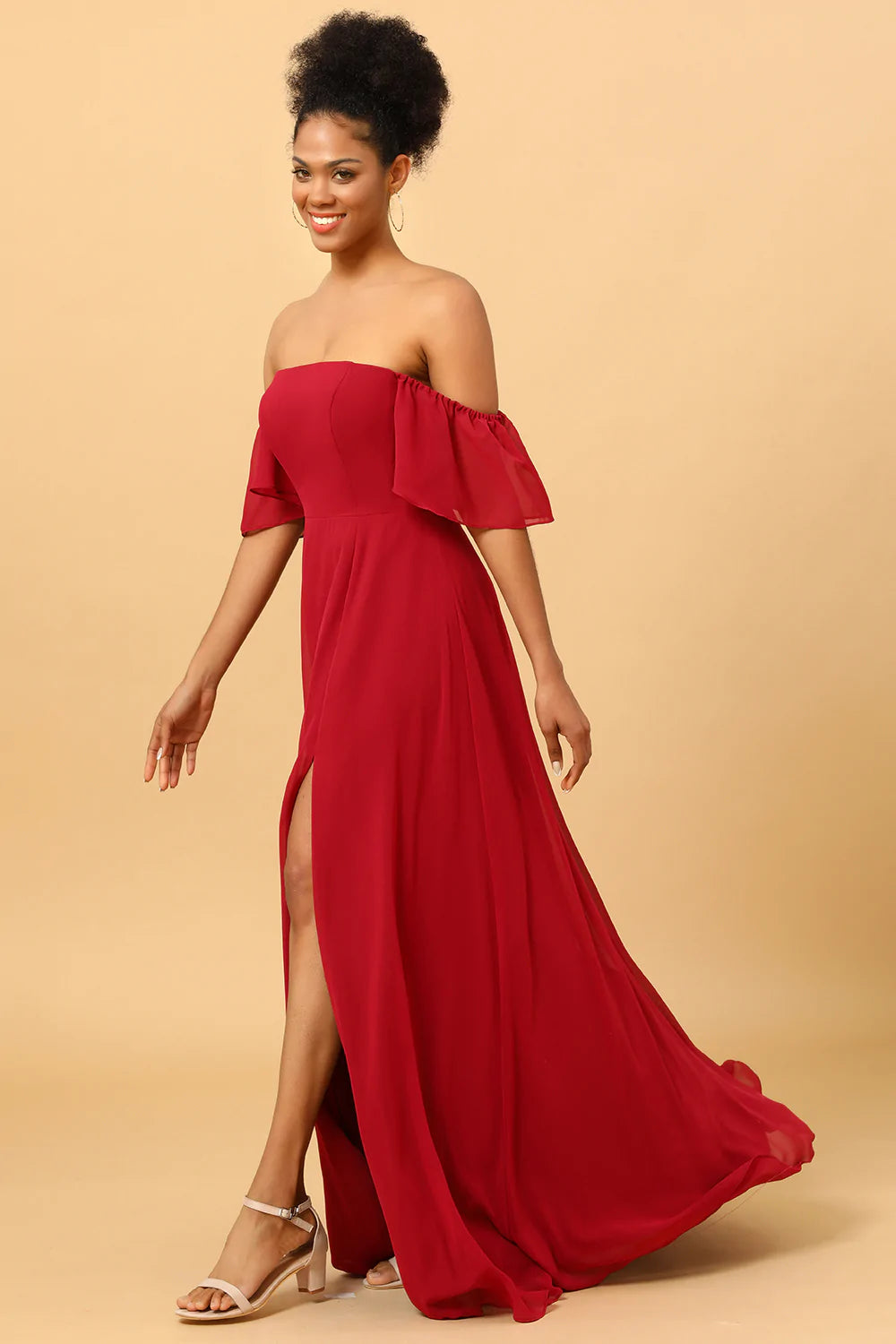 Borgoña Fuera del Hombro Vestido de Dama de Honor