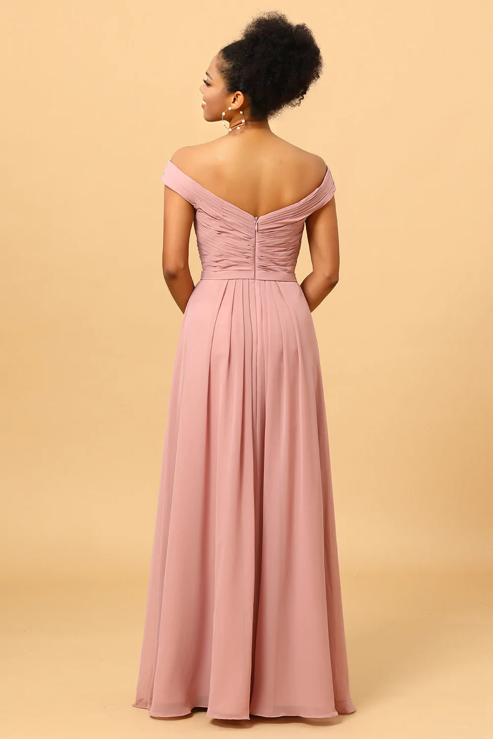 Vestido de Dama de Honor Rosa A Línea