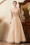 Vestido de Madrina Con Cuentas Dorado