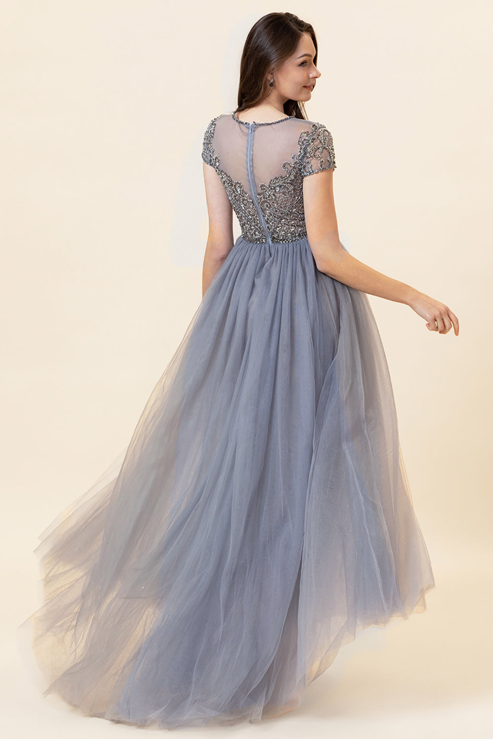 Vestido de Graduación Con Cuentas Gris Oscuro