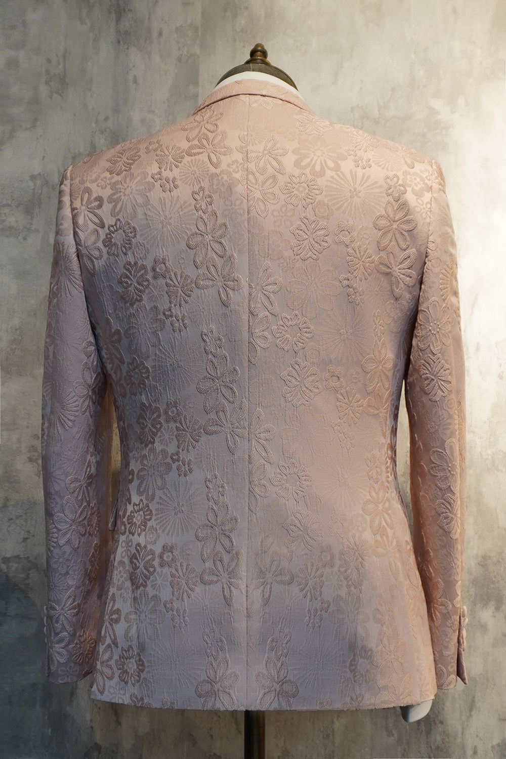 Peak Lapel One Button Dark Blue Jacquard Trajes de fiesta de boda para hombres