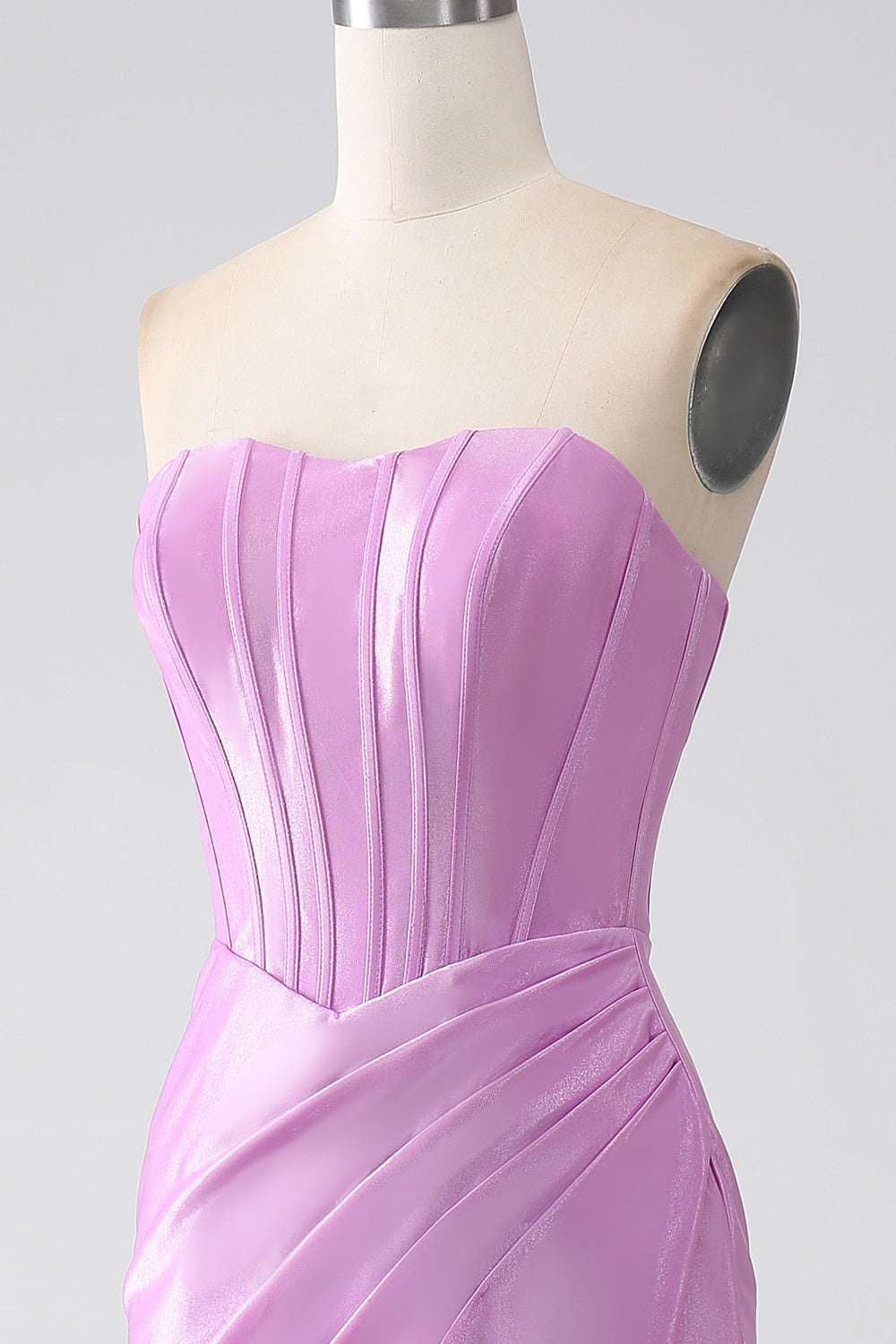 Vestido de fiesta de corsé de sirena púrpura sin tirantes con plisado
