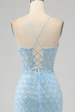Vestido de fiesta de sirena con tirantes de espagueti azul cielo con purpurina y abertura