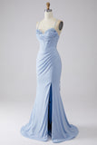 Vestido de fiesta de sirena brillante azul claro con abertura