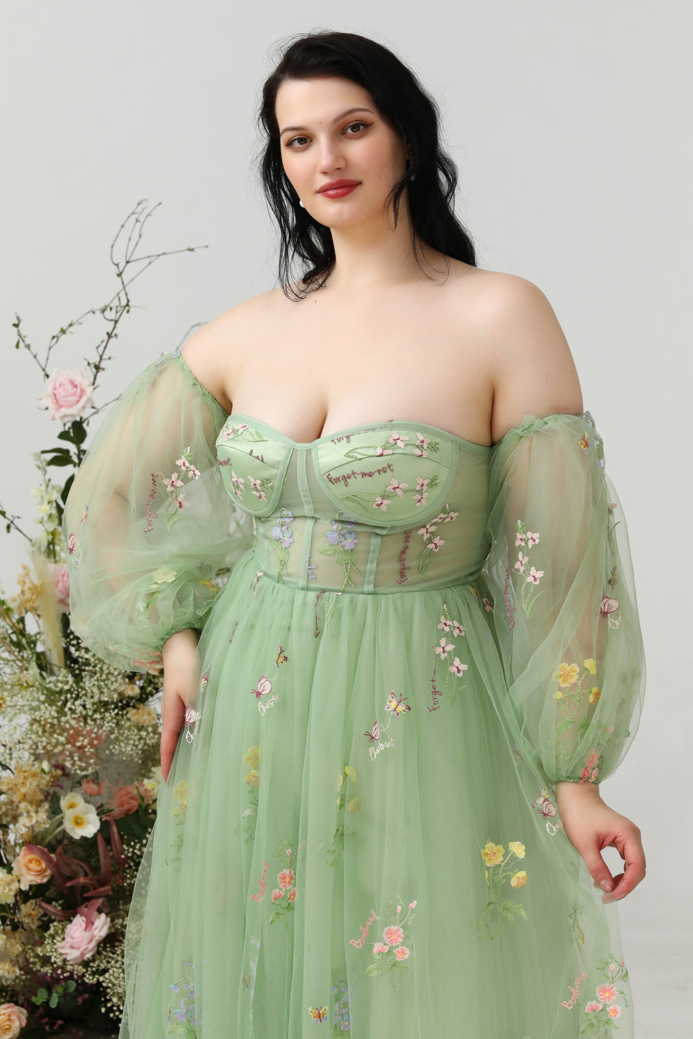 A Línea Fuera del Hombro Verde Vestido de Graduación