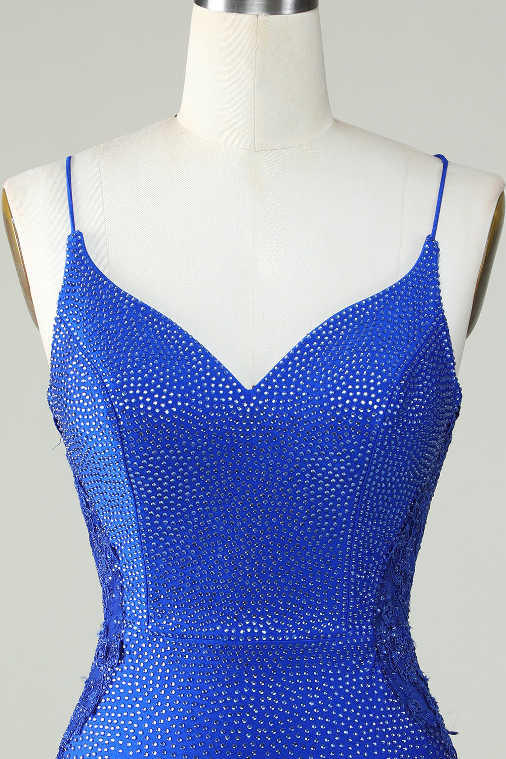 Correas de espagueti de vaina Royal Blue Short Homecoming Dress con abalorios