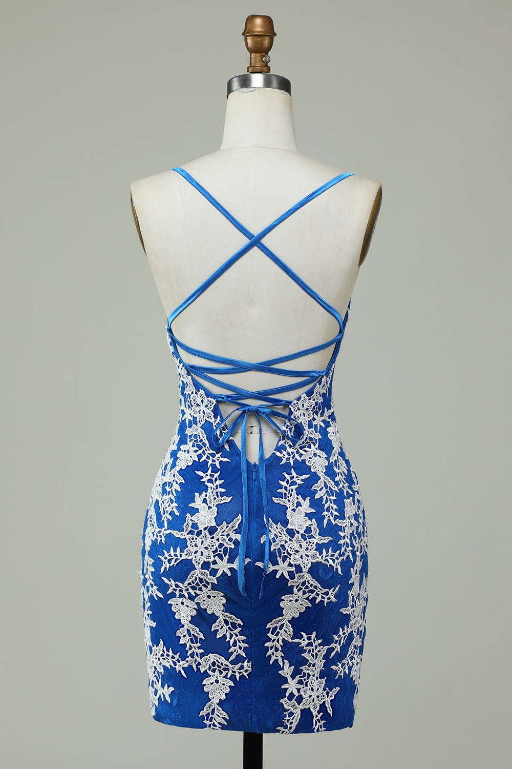 Correas de espagueti vaina azul vestido de bienvenida con apliques