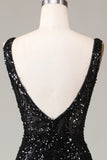 Vestido de fiesta de sirena negro brillante de Depp con cuello en V y plumas