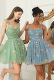 Vestido corto de cóctel gris azul escote A