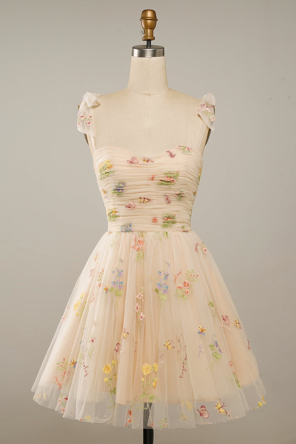 Vestido corto de cóctel gris azul escote A