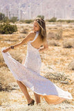 Marfil Fuera de Espalda Boho Encaje Vestido de Novia