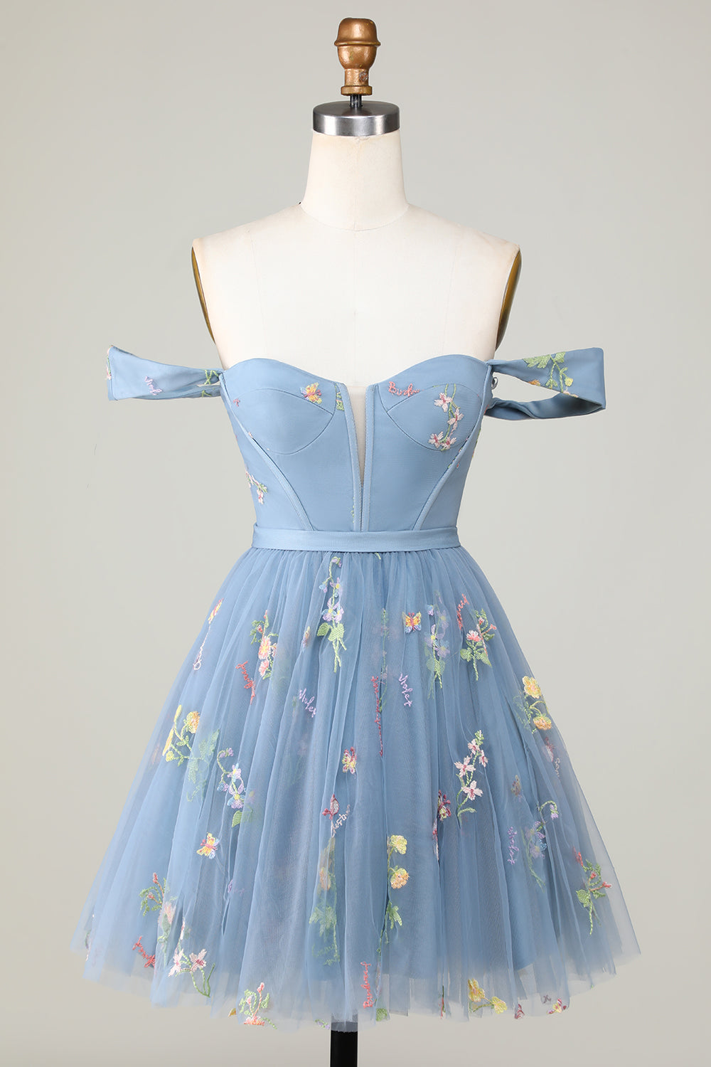 Lindo A Line Sweetheart Grey Blue Short Homecoming Dress con bordado