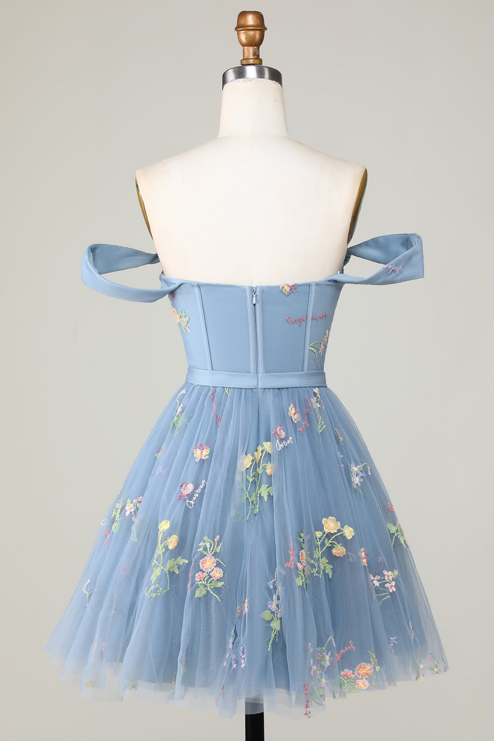 Lindo A Line Sweetheart Grey Blue Short Homecoming Dress con bordado