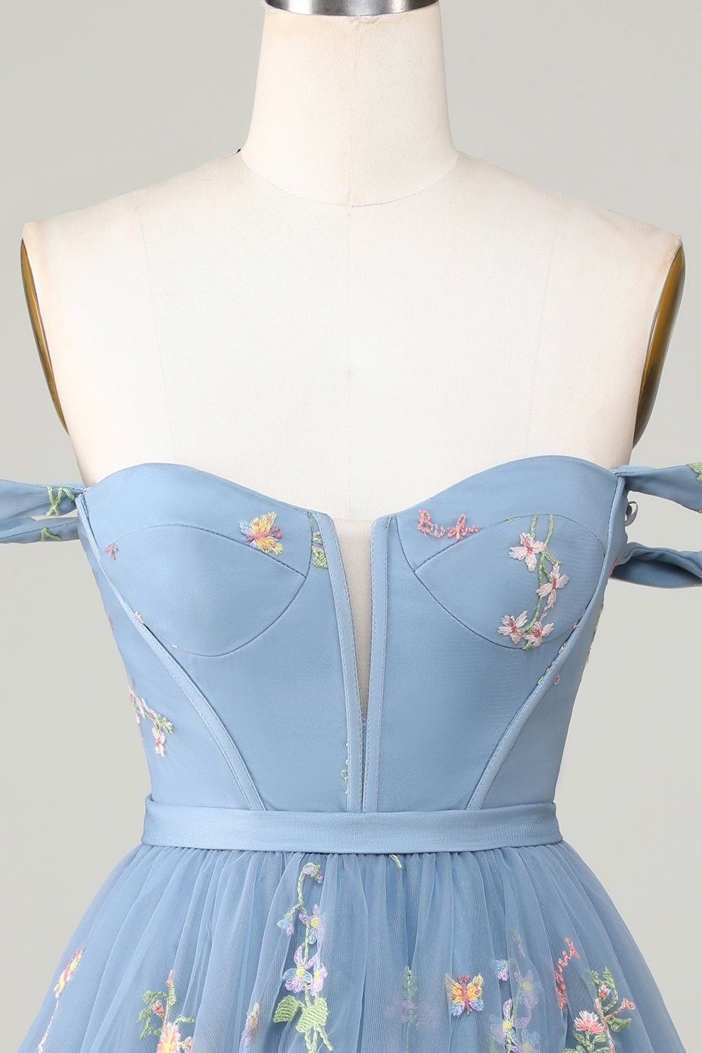 Lindo A Line Sweetheart Grey Blue Short Homecoming Dress con bordado