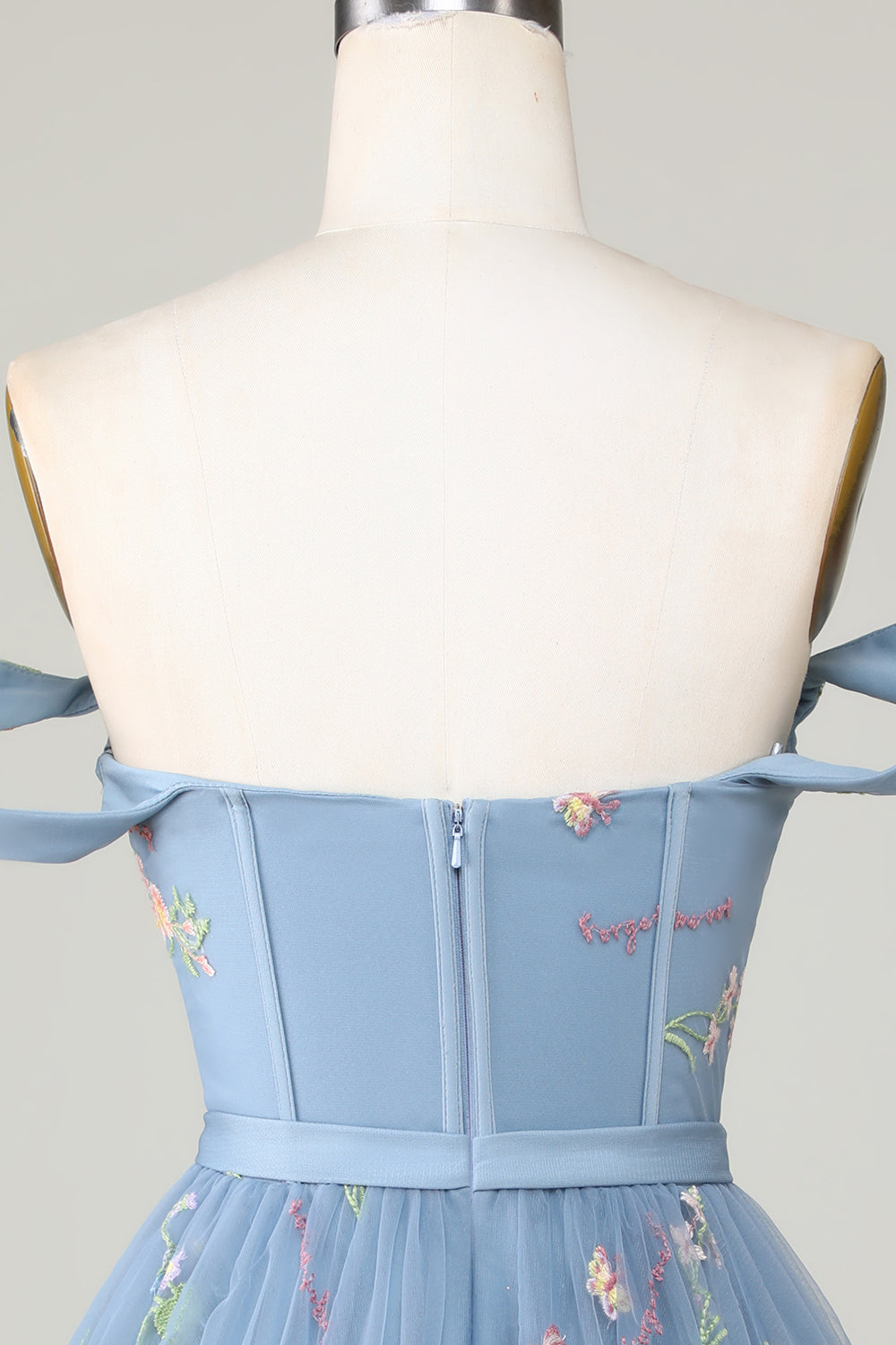 Lindo A Line Sweetheart Grey Blue Short Homecoming Dress con bordado