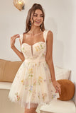 Lindo A Line Sweetheart Purple Short Homecoming Dress con bordado