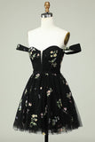 Vestido de bienvenida negro A Line Off the Shoulder