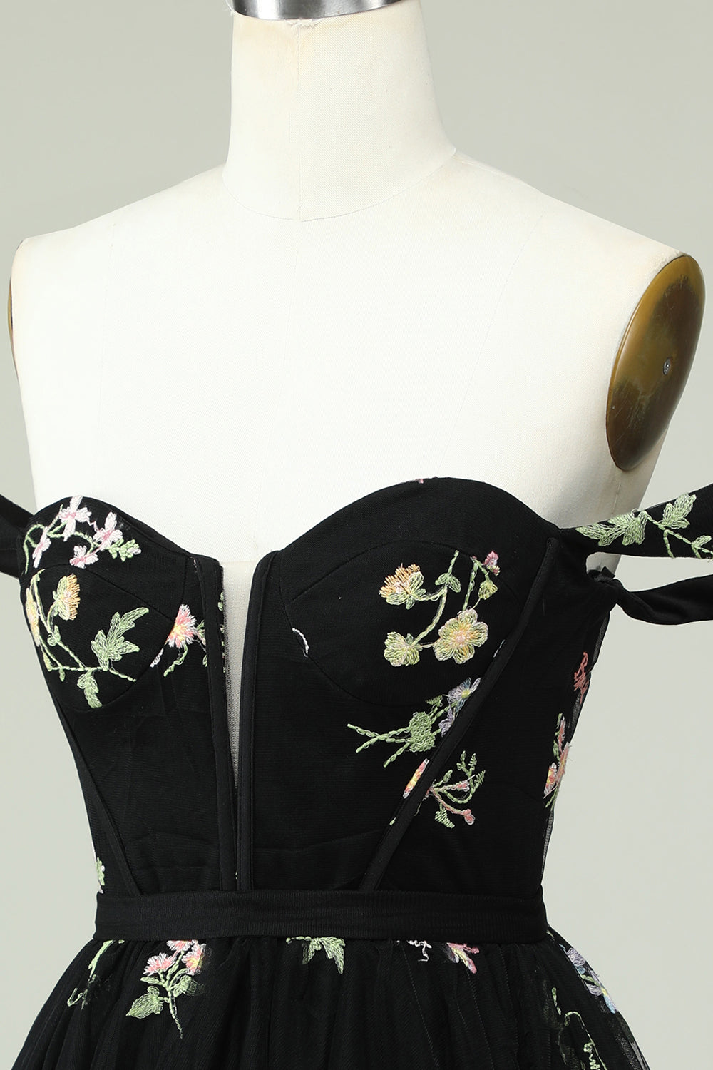 Vestido de bienvenida negro A Line Off the Shoulder