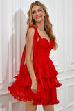 Vestido corto rojo de graduación con lazos