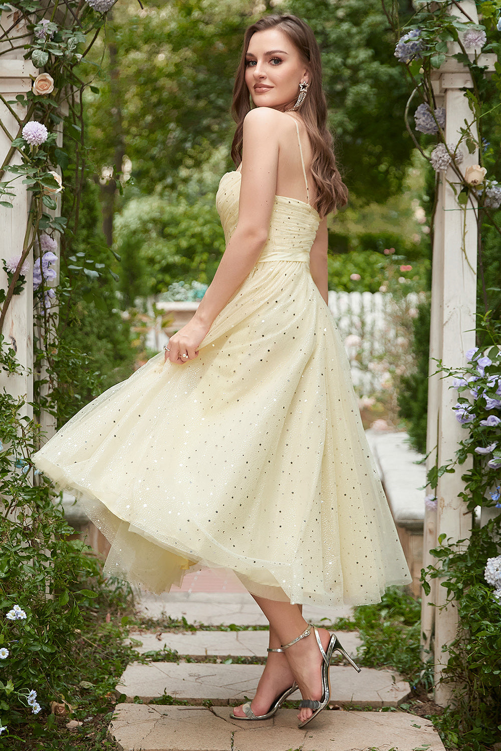 Amarillo Tirantes de Espagueti Vestido de Graduación