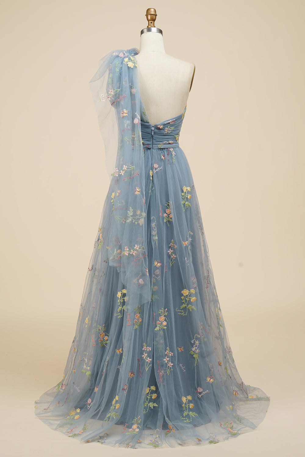 Púrpura Vestido de Fiesta Con Bordados