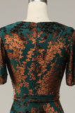 Vestido de fiesta largo de terciopelo quemado verde oscuro con mangas cortas