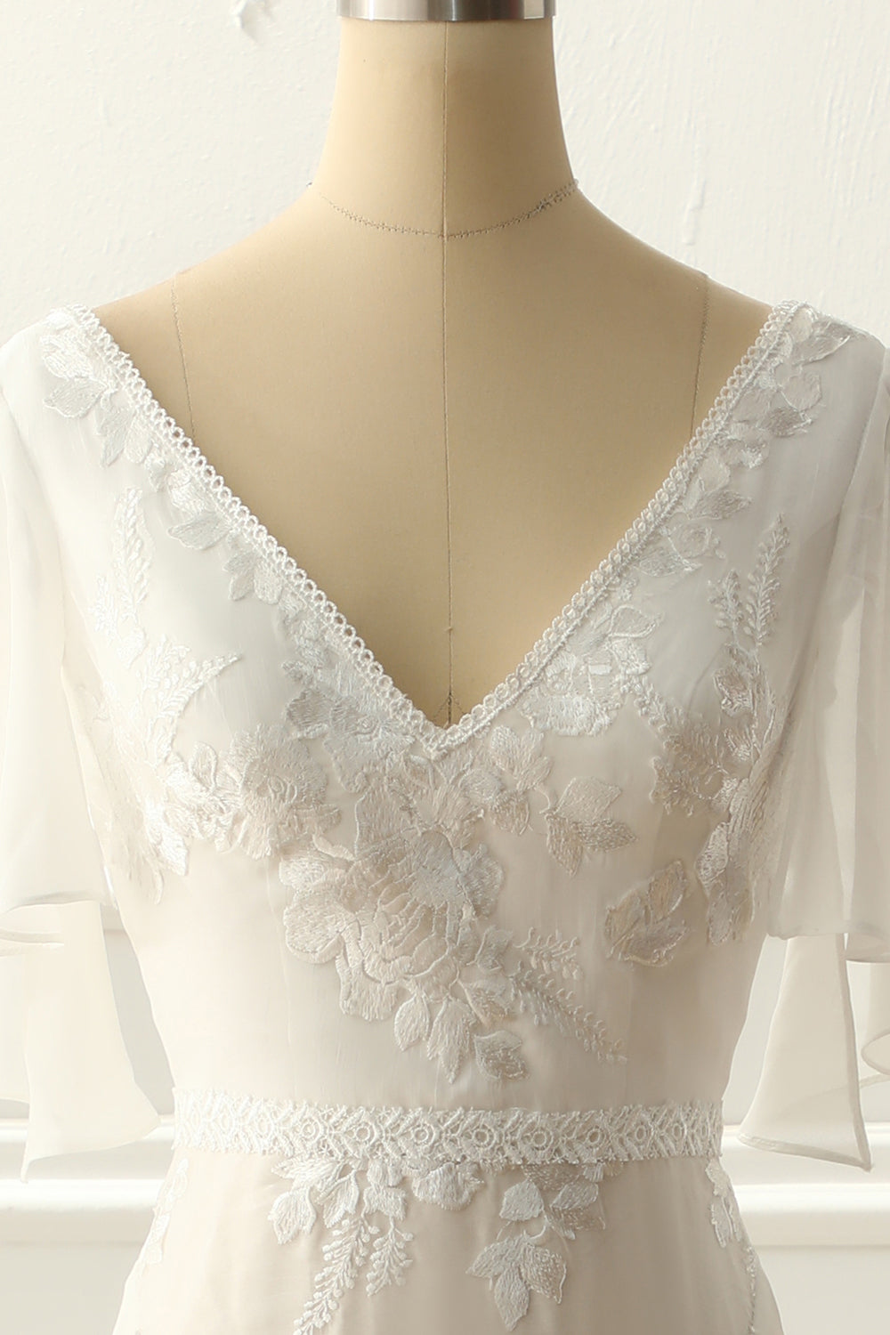 Marfim A Línea Vestido de Novia Con Apliques