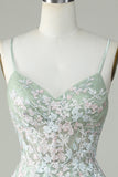 Dusty Sage Spaghetti Straps Homecoming Dress con Criss Cross Back